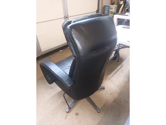 Lot 148 - vintage leder relax elastoform - afbeelding 6 van  6