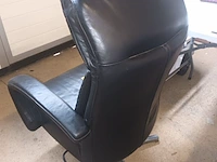 Lot 148 - vintage leder relax elastoform - afbeelding 6 van  6