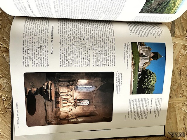 Lot 149 - la bourgogne touristique - afbeelding 5 van  7