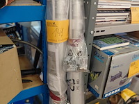 Lot 149 - led moisture prof-light 2 stuks nieuw + montageboekje l1m25 - afbeelding 1 van  3