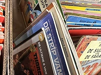 Lot 149 - lot verschillende vintage strips - afbeelding 2 van  8