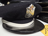 Lot 149 - spanje 4 kepies - afbeelding 2 van  5