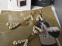 Lot 149 - wijn accessoire set - afbeelding 2 van  4