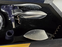 Lot 149 - wijn accessoire set - afbeelding 4 van  4