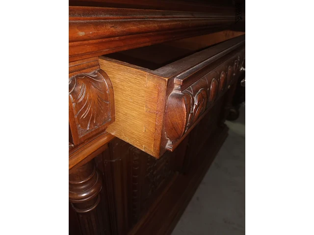 Lot 15 - antieke kast - afbeelding 4 van  5