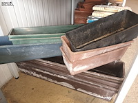 Lot 15 - bloembakken. 14 stuks - afbeelding 3 van  3