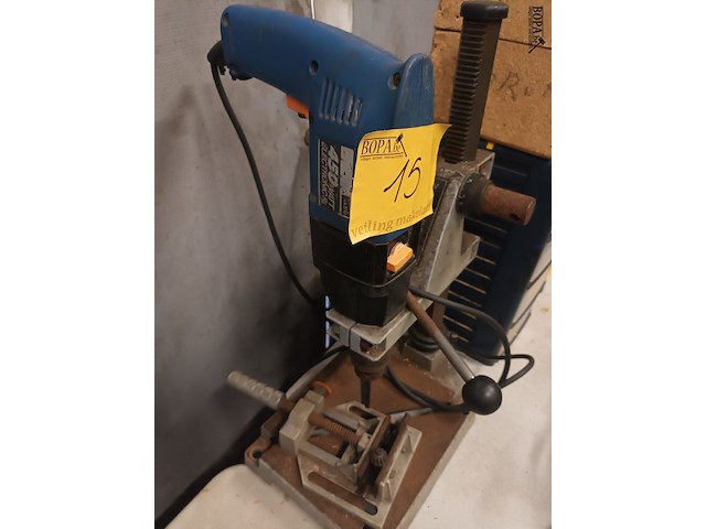Lot 15 - boorstatief met boormachine aeg - afbeelding 2 van  5