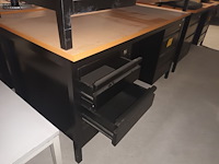Lot 15 - bureau - afbeelding 2 van  2