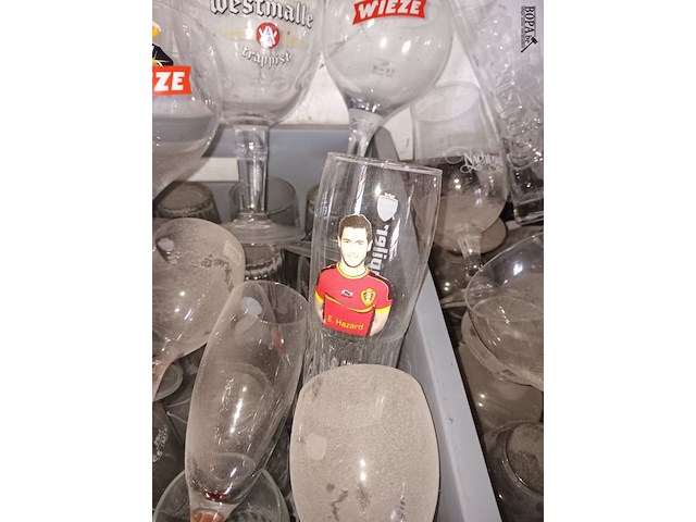 Lot 15 - glazen en kaarthouders - afbeelding 7 van  7