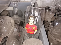 Lot 15 - glazen en kaarthouders - afbeelding 7 van  7