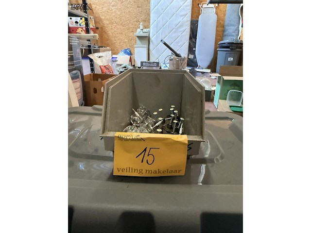 Lot 15 - handvaten in koper en doorzichtig pvc - afbeelding 2 van  3