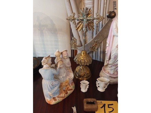 Lot 15 - heiligenbeelden en devotie. 14 stuks - afbeelding 2 van  6