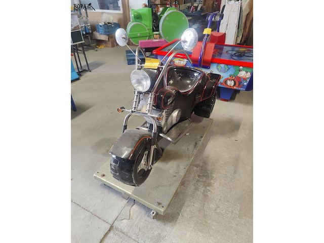 Lot 15 - kiddy ride harley davidson - afbeelding 1 van  6