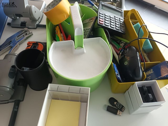 Lot 15 - klein kantoormateriaal - afbeelding 7 van  7