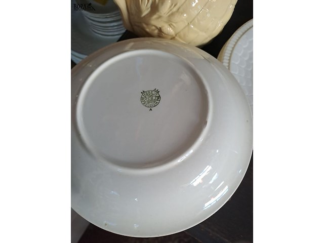 Lot 15 - lot boch servies - afbeelding 8 van  8