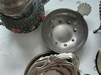 Lot 15 - lot verzameling verzilverde bekers, schaaltjes, bestek, vaas - afbeelding 3 van  5