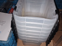 Lot 15 - opbergboxen en writable cd’s - afbeelding 2 van  4