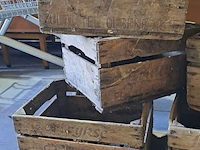 Lot 15 - oude decoratieve houten kisten kortrijkse fruithalle - 8 stu - afbeelding 3 van  3