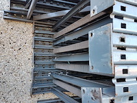 Lot 15 - palletstelling met 10 staanders - afbeelding 2 van  5