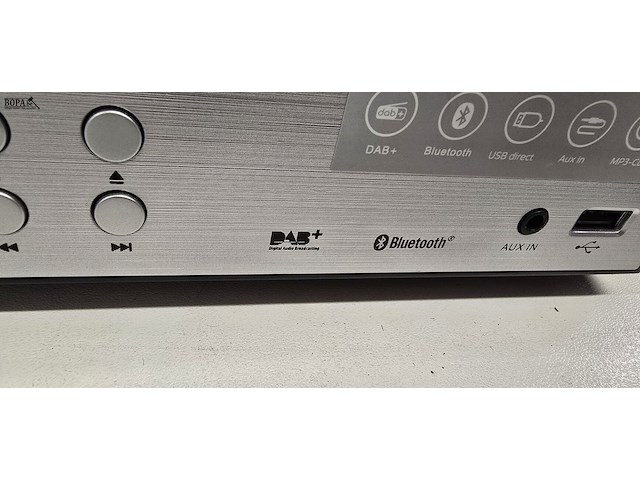 Lot 15 - peaq radio dab + cd + usb - afbeelding 10 van  10