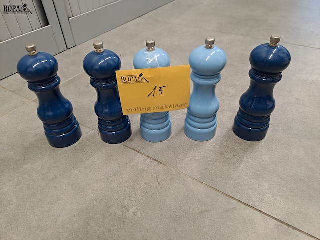 Lot 15 - pepermolen blauw - 5 stuks - afbeelding 1 van  1