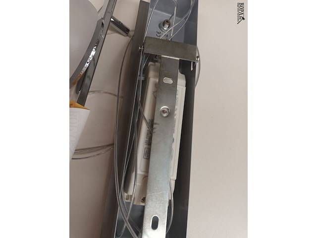 Lot 15 - phillips led hanglamp - afbeelding 3 van  4