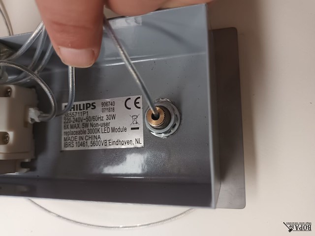 Lot 15 - phillips led hanglamp - afbeelding 4 van  4