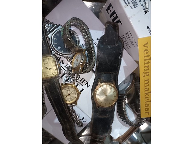Lot 15 - polshorloges. 12 stuks - afbeelding 4 van  4