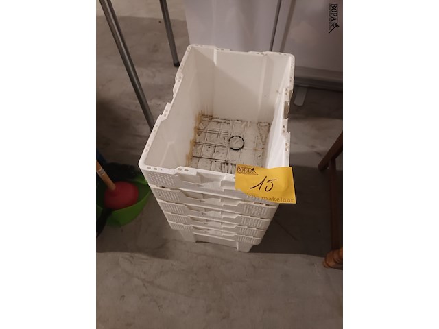 Lot 15 - pvc stapelbak. 5 stuks - afbeelding 1 van  4