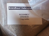 Lot 15 - rookmot orange 1 kg. 18 stuks - afbeelding 2 van  2