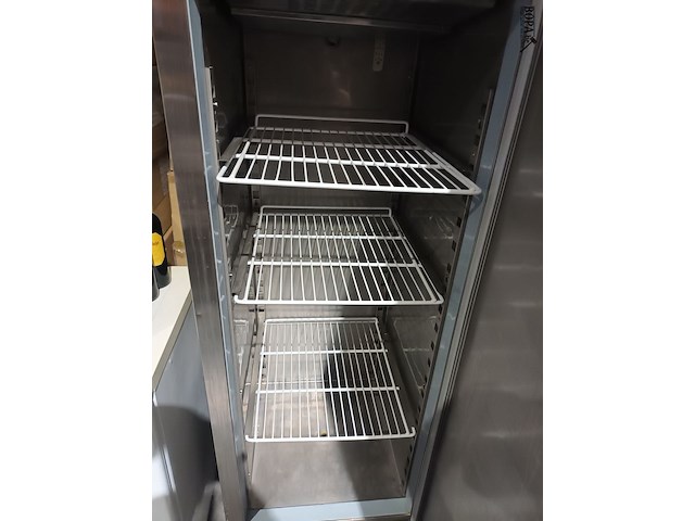 Lot 15 - rvs koelkast - afbeelding 3 van  5