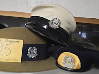 Lot 15 - singapore 3 stuks