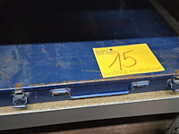 Lot 15 - sorteerdoos met kabelklemmen