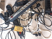 Lot 15 - verlengkabels. 10 stuks