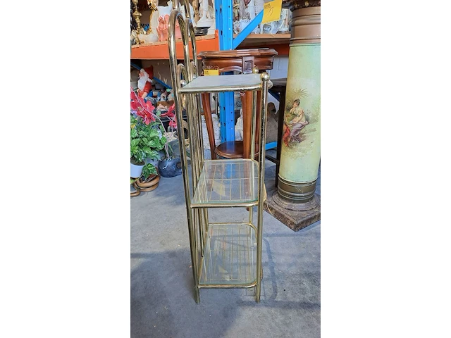 Lot 15 - vintage goudkleurig metalen rek hollywood regency stijl - afbeelding 2 van  2