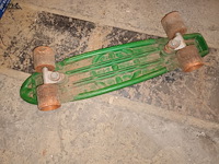 Lot 15 - vintage skateboard - afbeelding 4 van  4