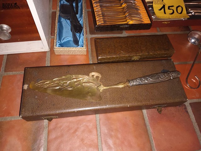 Lot 150 - groot lot verzilverd bestek - afbeelding 3 van  7