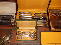 Lot 150 - groot lot verzilverd bestek - afbeelding 6 van  7