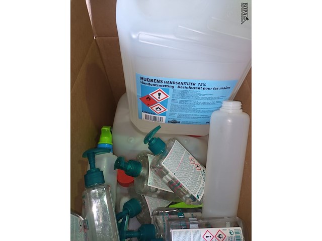 Lot 150 - handontsmetting - afbeelding 2 van  4