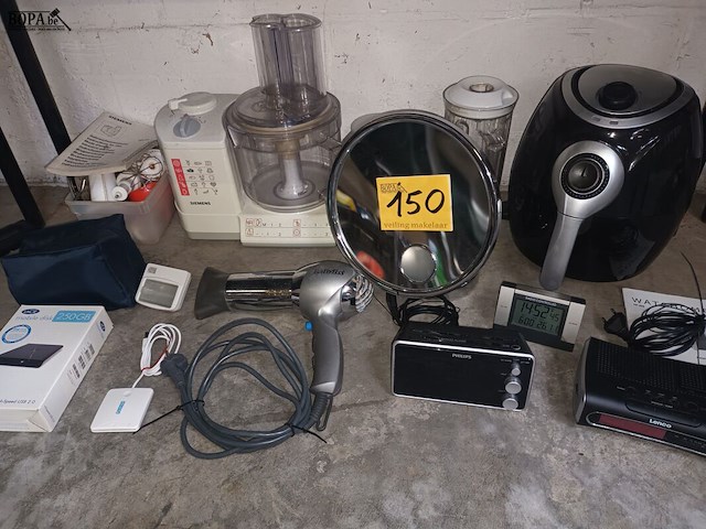 Lot 150 - huishoud elektro. 11 stuks - afbeelding 1 van  5