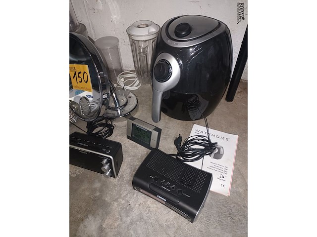 Lot 150 - huishoud elektro. 11 stuks - afbeelding 2 van  5