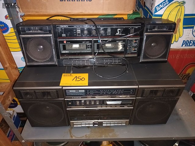 Lot 150 - radio’s. 2 stuks - afbeelding 1 van  4