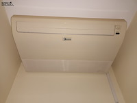 Lot 150 - rhoss opbouw airco/verwarming - afbeelding 1 van  2