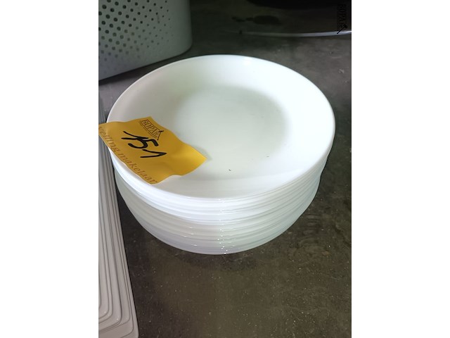 Lot 151 - borden - afbeelding 3 van  3