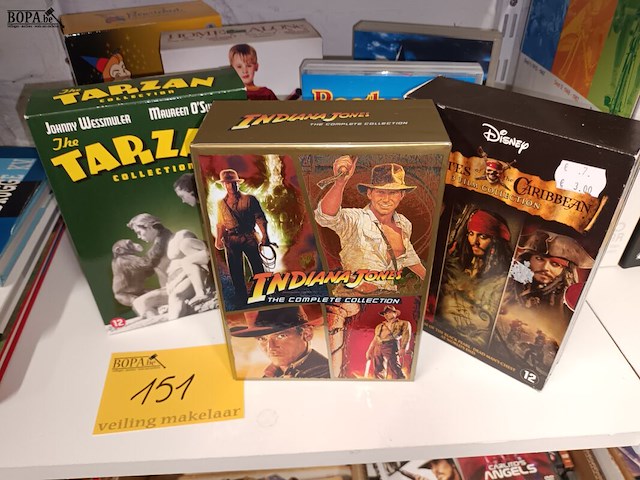 Lot 151 - dvd boxen avonturenfilms. 7 stuks - afbeelding 2 van  4