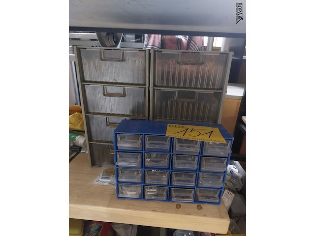 Lot 151 - rangeer kastjes, 3 stuks - afbeelding 1 van  3