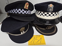 Lot 151 - spanje 4 kepies - afbeelding 1 van  4