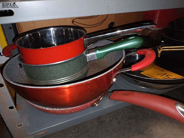 Lot 151 - steelpannen. 11 stuks - afbeelding 2 van  4