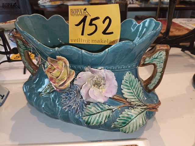 Lot 152 - art nouveau bloempot - afbeelding 4 van  4