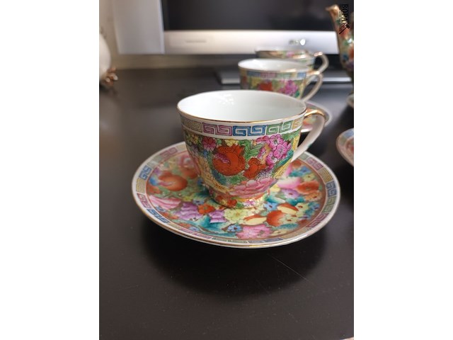 Lot 152 - chinees koffieservies - afbeelding 3 van  5